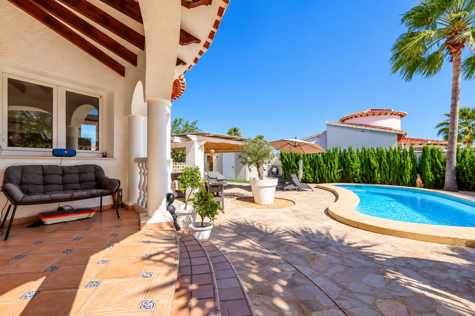 exterior foto 4