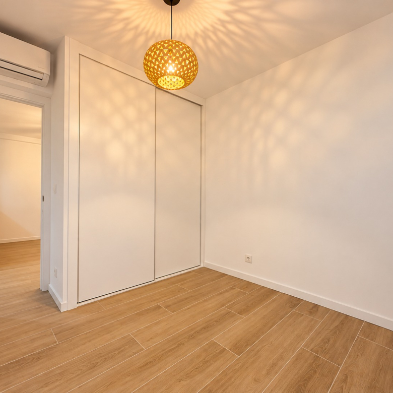 780